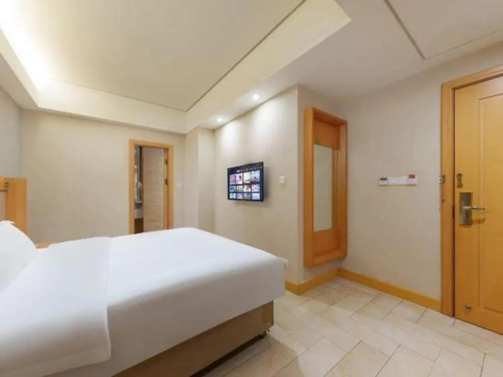 Bed in GreenTree Alliance Hotel Shenzhen Futian District Xiangmi Lake Xiangmei Mountain Metro Station
