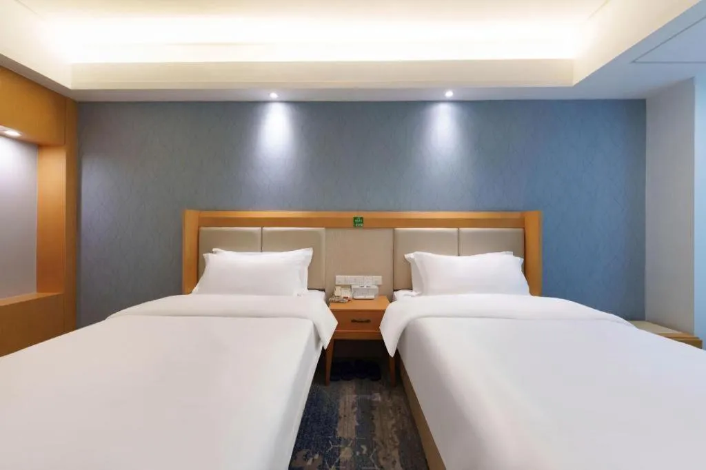 Bed in GreenTree Alliance Hotel Shenzhen Futian District Xiangmi Lake Xiangmei Mountain Metro Station