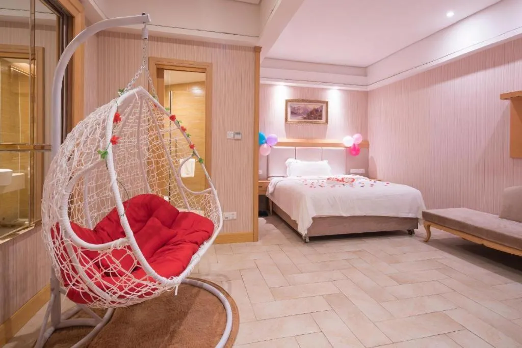 Bed in GreenTree Alliance Hotel Shenzhen Futian District Xiangmi Lake Xiangmei Mountain Metro Station