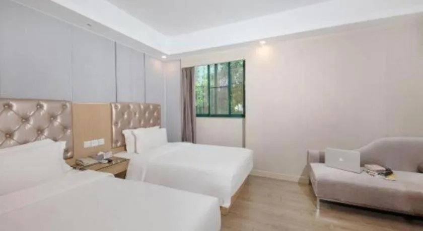 Bed in GreenTree Alliance Hotel Shenzhen Nanshan District Nantou Ancient City Majialong