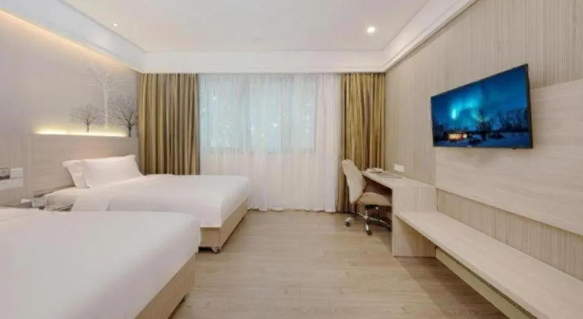 Bed in GreenTree Alliance Hotel Shenzhen Nanshan District Nantou Ancient City Majialong