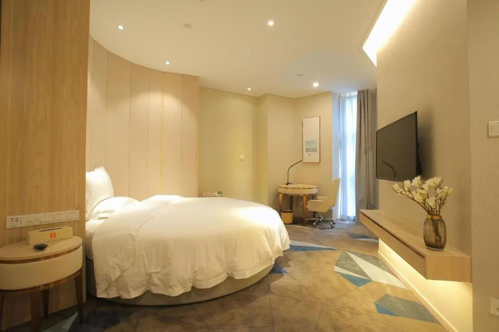 Bed in GreenTree Eastern Hotel Shenzhen Nanshan District Qianhai Free Trade Zone Lilin Metro Station