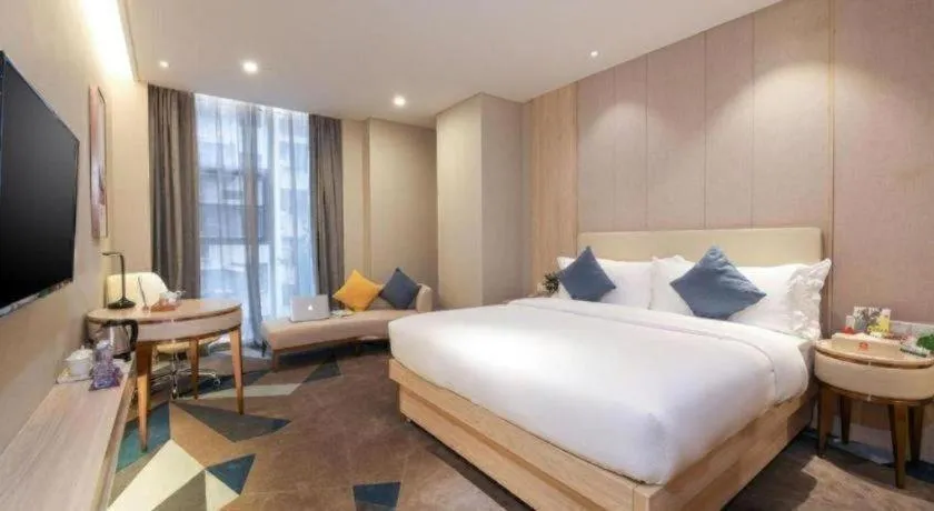 Bed in GreenTree Eastern Hotel Shenzhen Nanshan District Qianhai Free Trade Zone Lilin Metro Station