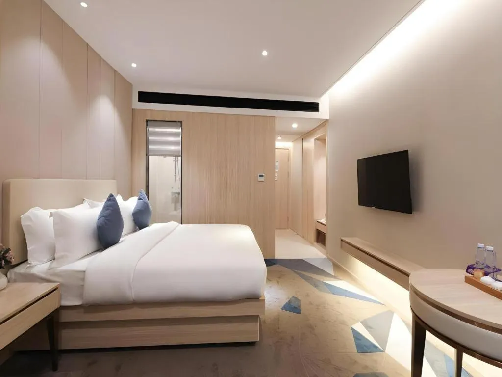 Bed in GreenTree Eastern Hotel Shenzhen Nanshan District Qianhai Free Trade Zone Lilin Metro Station