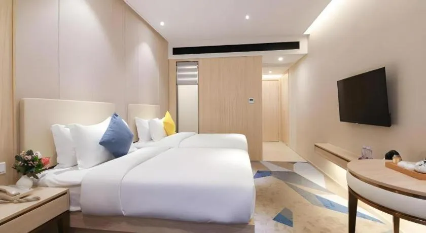 Bed in GreenTree Eastern Hotel Shenzhen Nanshan District Qianhai Free Trade Zone Lilin Metro Station