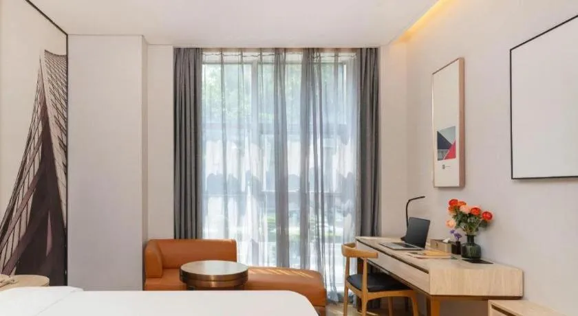 Bed in GreenTree Eastern Hotel Shenzhen Nanshan District Qianhai Free Trade Zone Lilin Metro Station