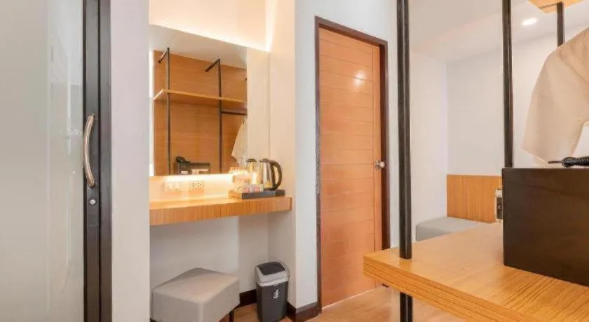 B2 Surat Thani Premier Hotel