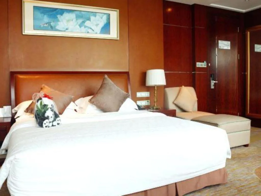 Bed in Balan International Hotel