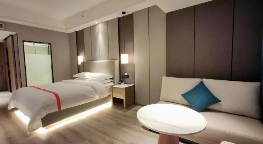 Bed in GreenTree Eastern Hotel Changge Yiwu City