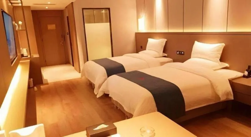 Bed in GreenTree Eastern Hotel Changge Yiwu City