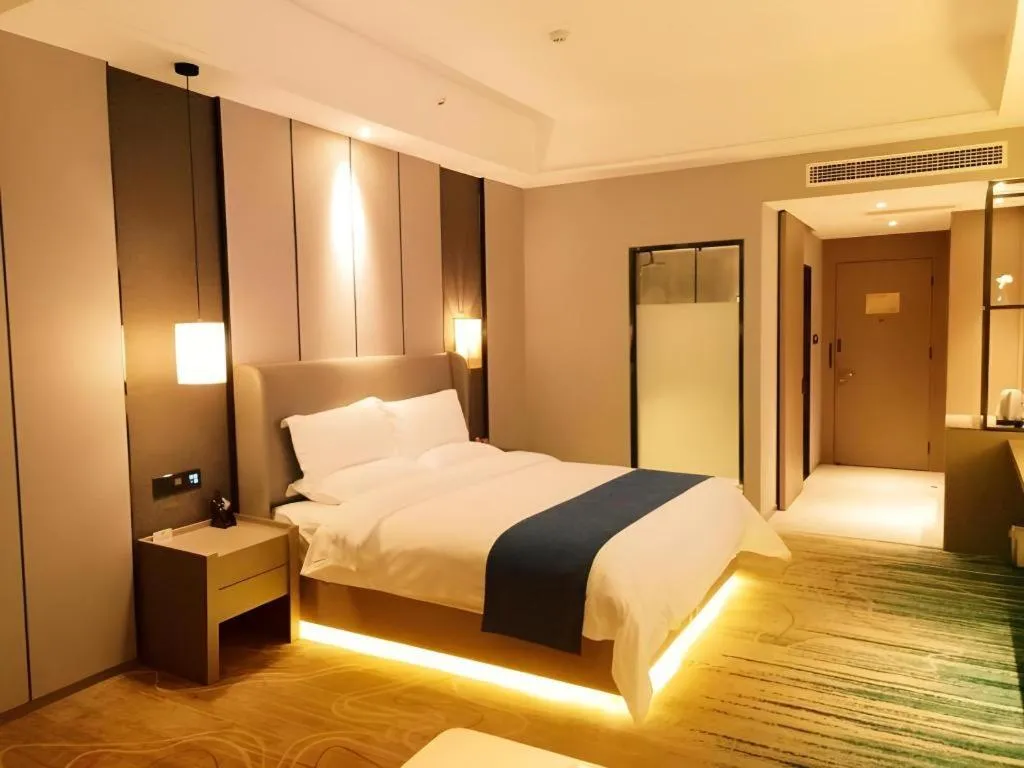 Bed in GreenTree Eastern Hotel Changge Yiwu City
