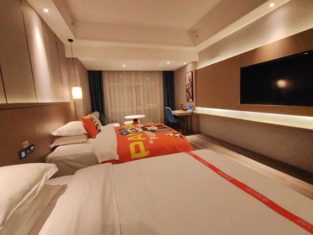 Bed in GreenTree Eastern Hotel Changge Yiwu City
