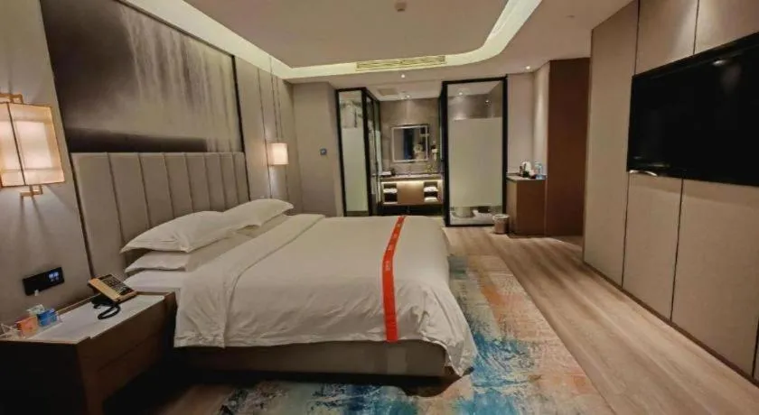 Bed in GreenTree Eastern Hotel Changge Yiwu City