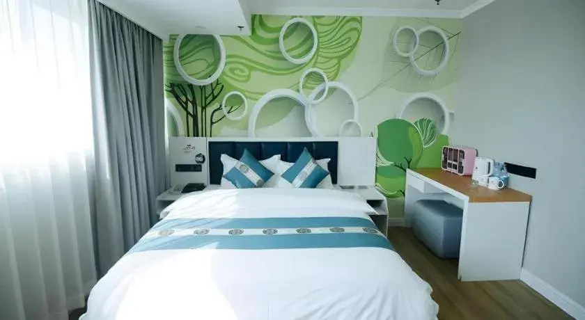 Bed in Shell Hotel Huaibei Jinying Plaza Long Distance Bus Station Bed in Shell Hotel Huaibei Jinying Plaza Long Distance Bus Station