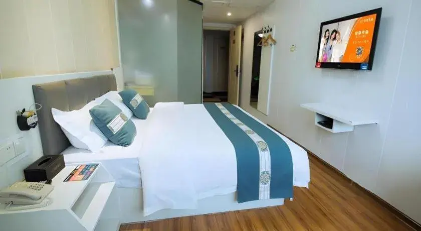 Bed in Shell Hotel Huaibei Jinying Plaza Long Distance Bus Station Bed in Shell Hotel Huaibei Jinying Plaza Long Distance Bus Station