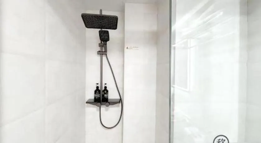 Shell Hotel Huaibei Jinying Plaza Long Distance Bus Station