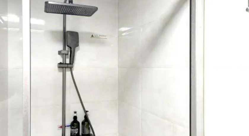 Shell Hotel Huaibei Jinying Plaza Long Distance Bus Station