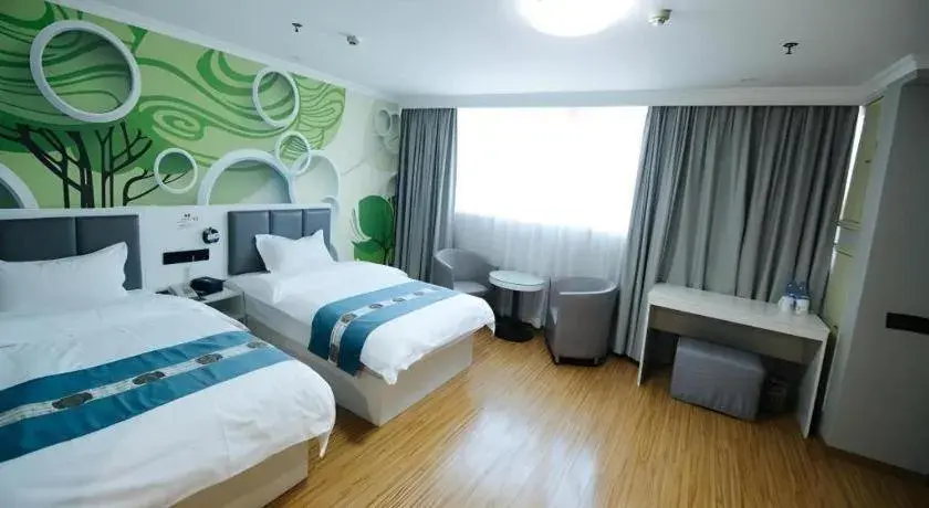 Bed in Shell Hotel Huaibei Jinying Plaza Long Distance Bus Station Bed in Shell Hotel Huaibei Jinying Plaza Long Distance Bus Station