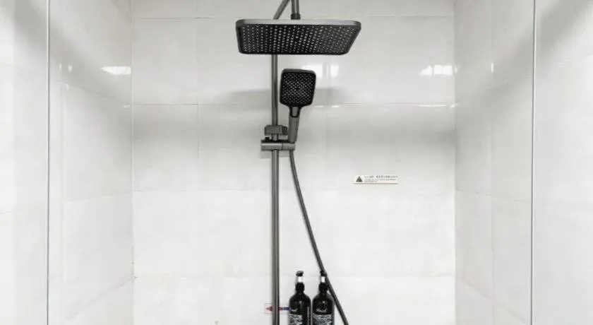 Shell Hotel Huaibei Jinying Plaza Long Distance Bus Station