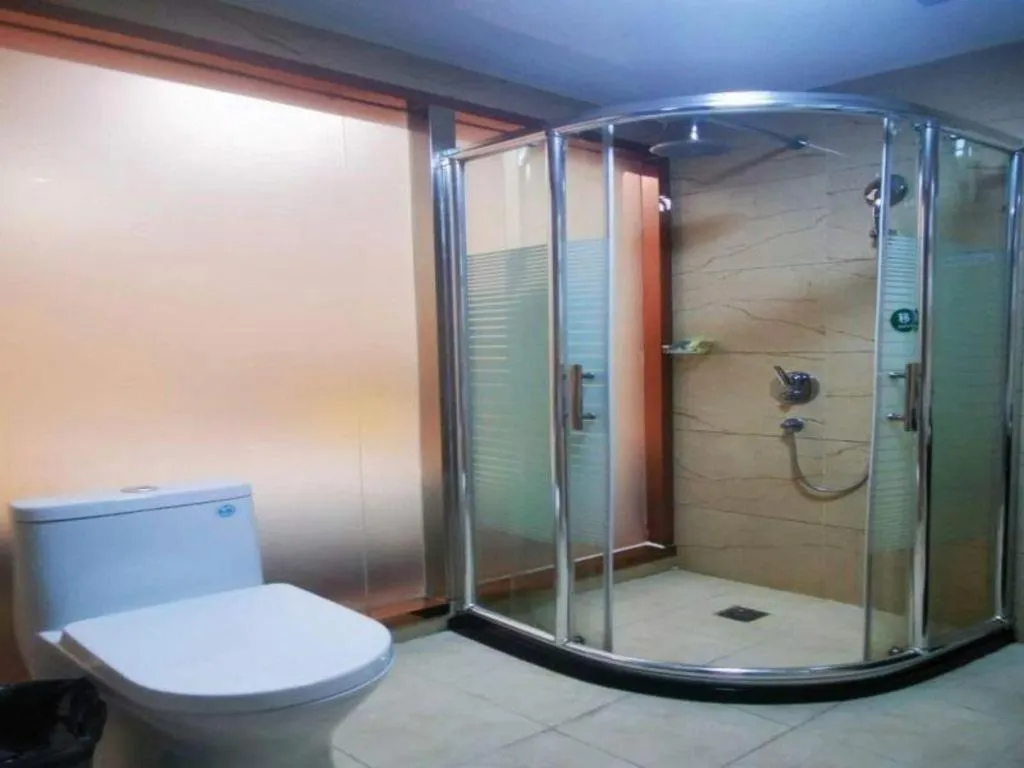 Shell Hotel Huainan Shou County Passenger Station Yaohai Grand Market