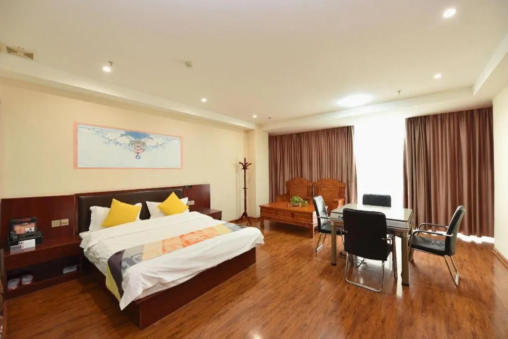 Bed in Shell Hotel Huainan Shou County Passenger Station Yaohai Grand Market