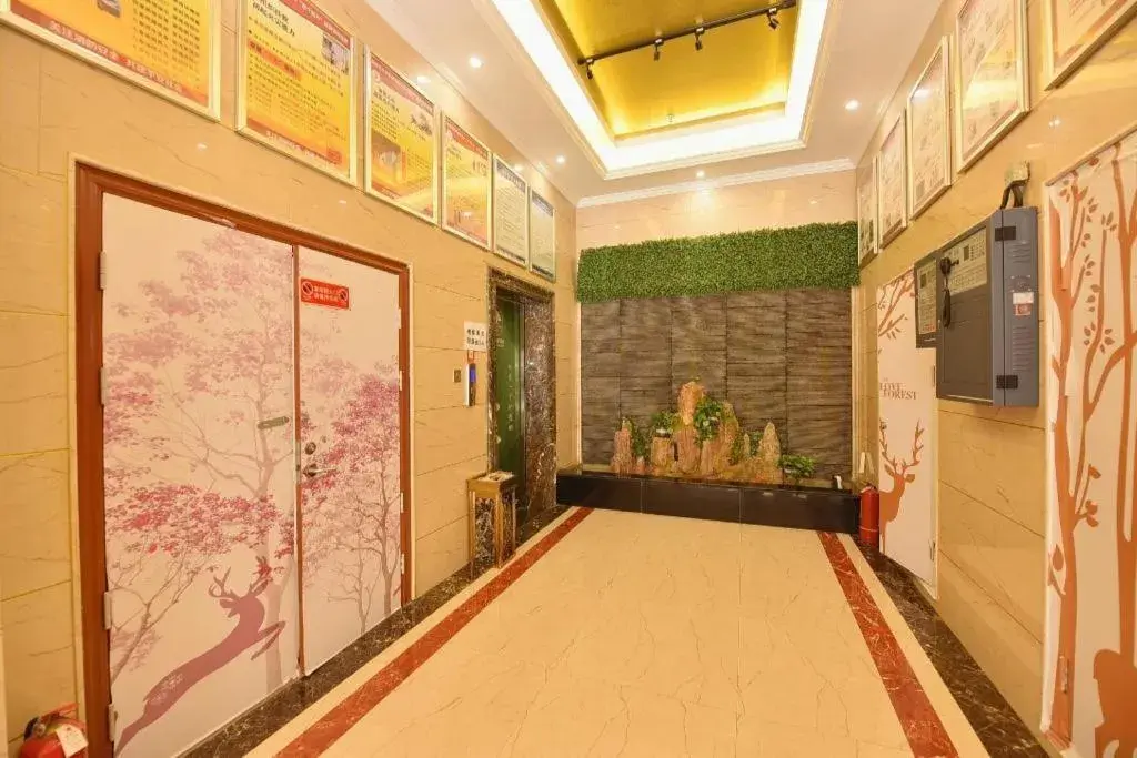 Shell Hotel Huainan Shou County Passenger Station Yaohai Grand Market Shell Hotel Huainan Shou County Passenger Station Yaohai Grand Market