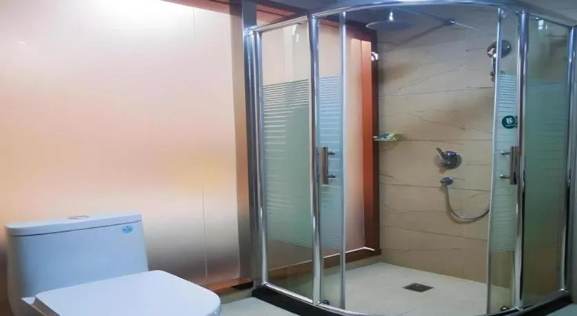 Shell Hotel Huainan Shou County Passenger Station Yaohai Grand Market