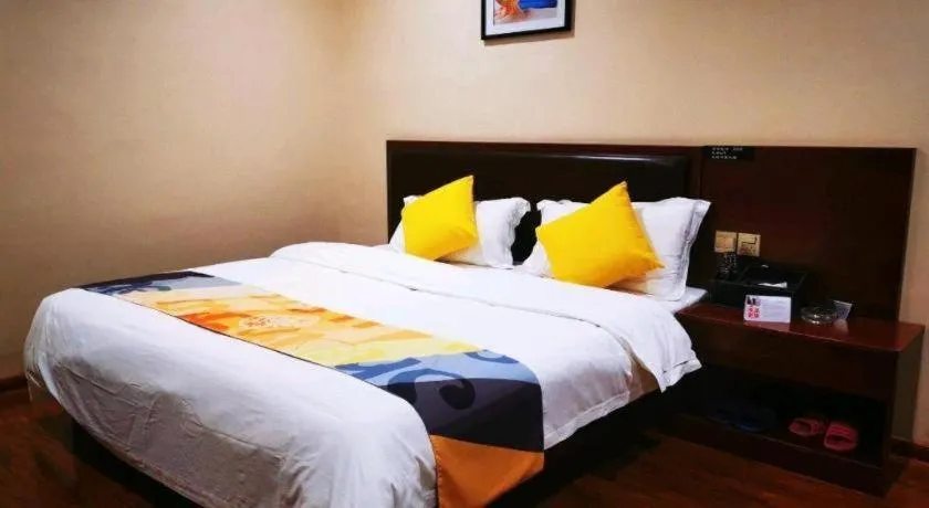 Bed in Shell Hotel Huainan Shou County Passenger Station Yaohai Grand Market