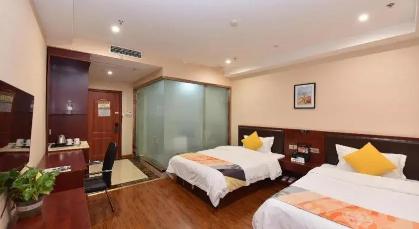 Bed in Shell Hotel Huainan Shou County Passenger Station Yaohai Grand Market Bed in Shell Hotel Huainan Shou County Passenger Station Yaohai Grand Market