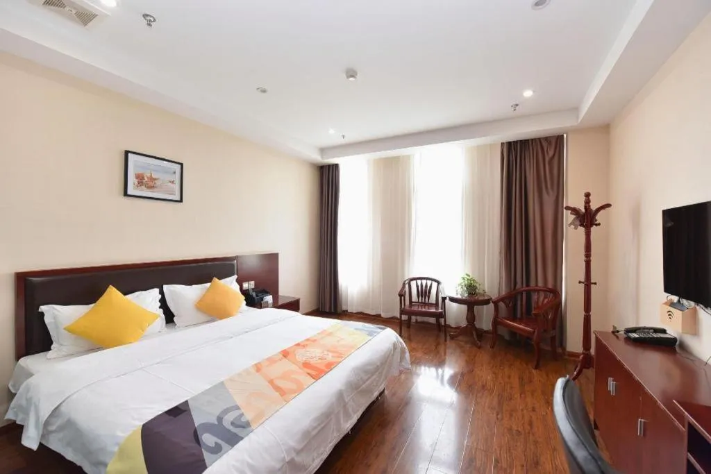 Bed in Shell Hotel Huainan Shou County Passenger Station Yaohai Grand Market