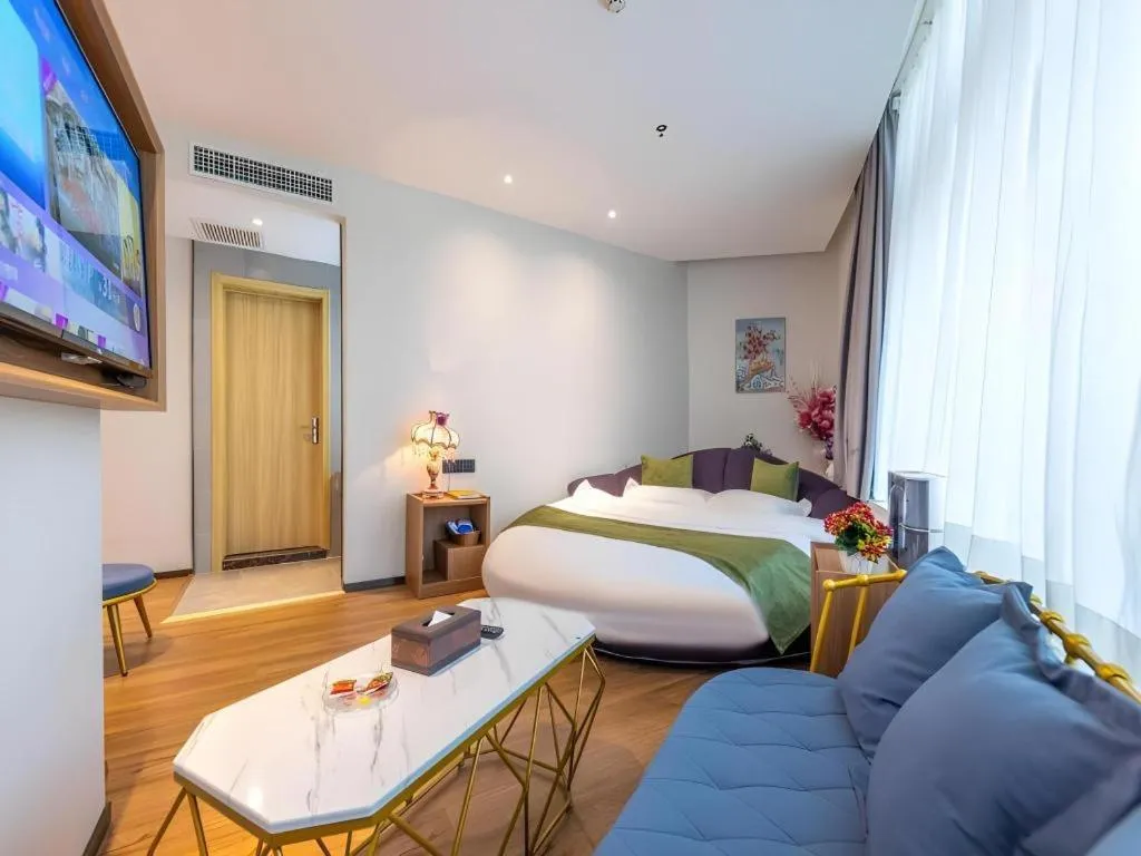 Bed in GreenTree Inn Express Lanzhou West Passenger Station Lanzhou Center