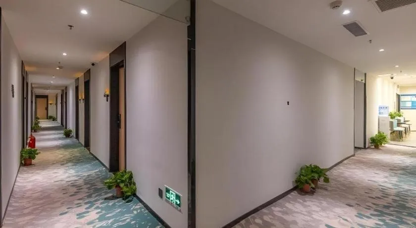 GreenTree Inn Express Lanzhou West Passenger Station Lanzhou Center