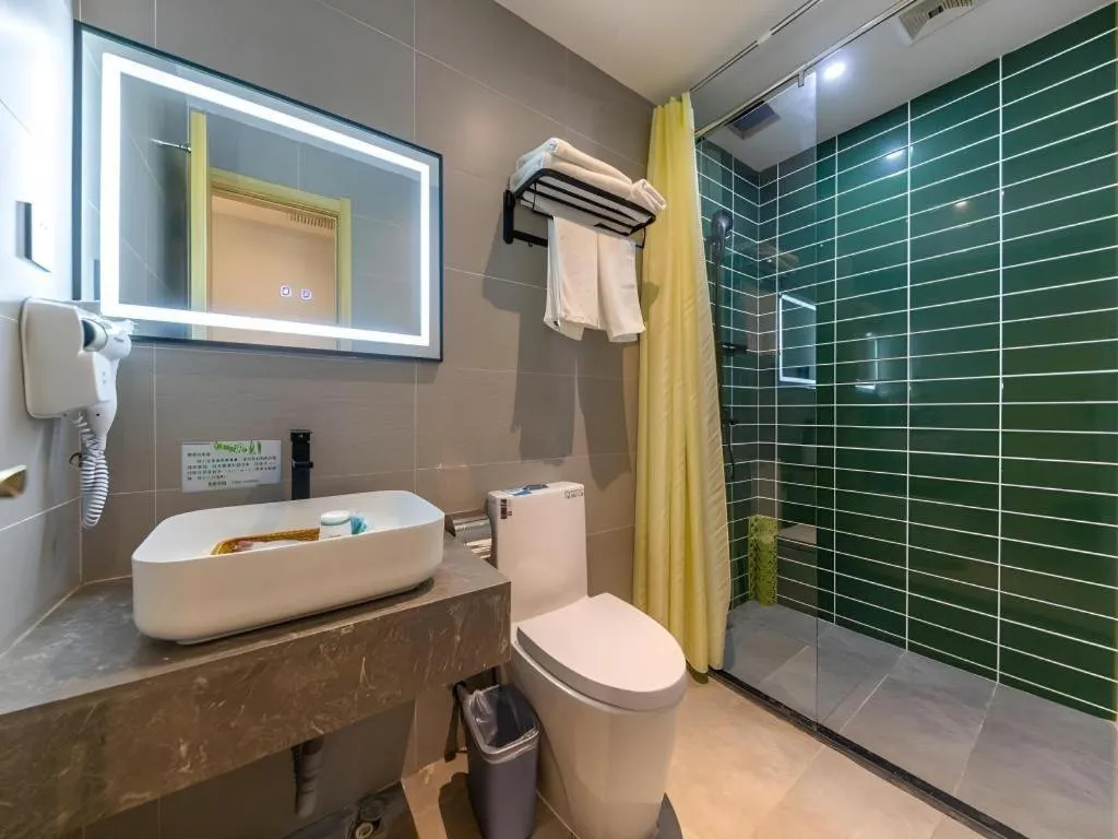 GreenTree Inn Express Lanzhou West Passenger Station Lanzhou Center