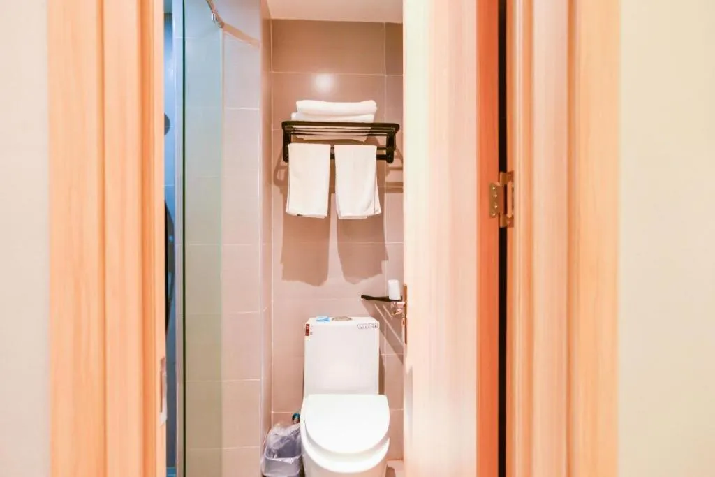 GreenTree Inn Express Lanzhou West Passenger Station Lanzhou Center