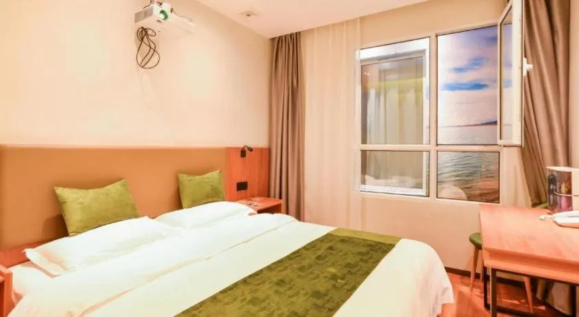 Bed in GreenTree Inn Express Lanzhou West Passenger Station Lanzhou Center