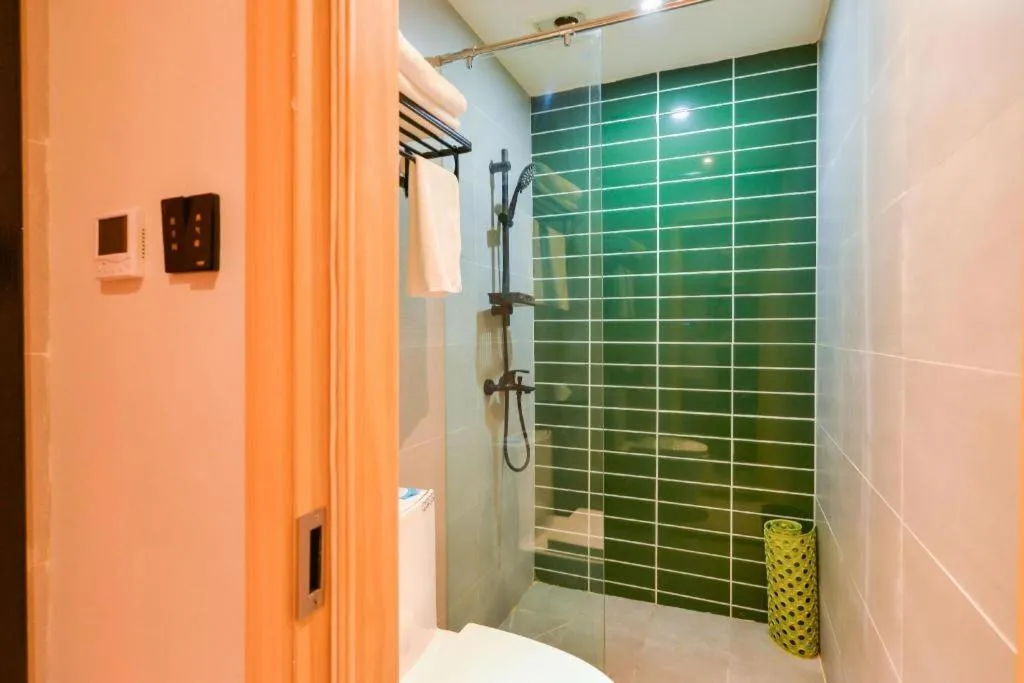 GreenTree Inn Express Lanzhou West Passenger Station Lanzhou Center