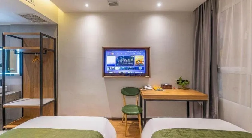 Bed in GreenTree Inn Express Lanzhou West Passenger Station Lanzhou Center