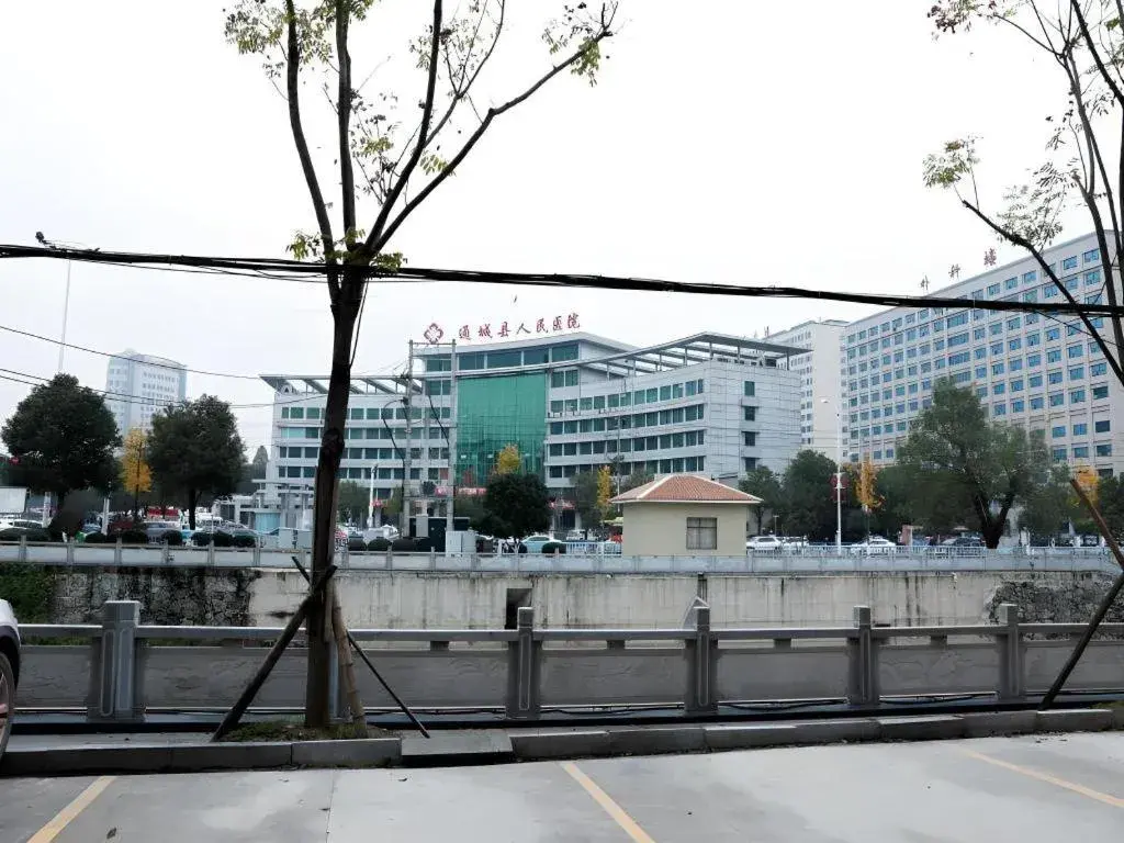 GreenTree Inn Hubei Xianning Tongcheng County People's Hospital GreenTree Inn Hubei Xianning Tongcheng County People's Hospital