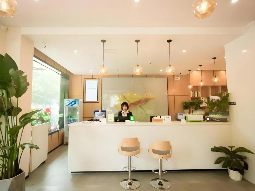 GreenTree Inn Express Henan Xinyang Huaibin County