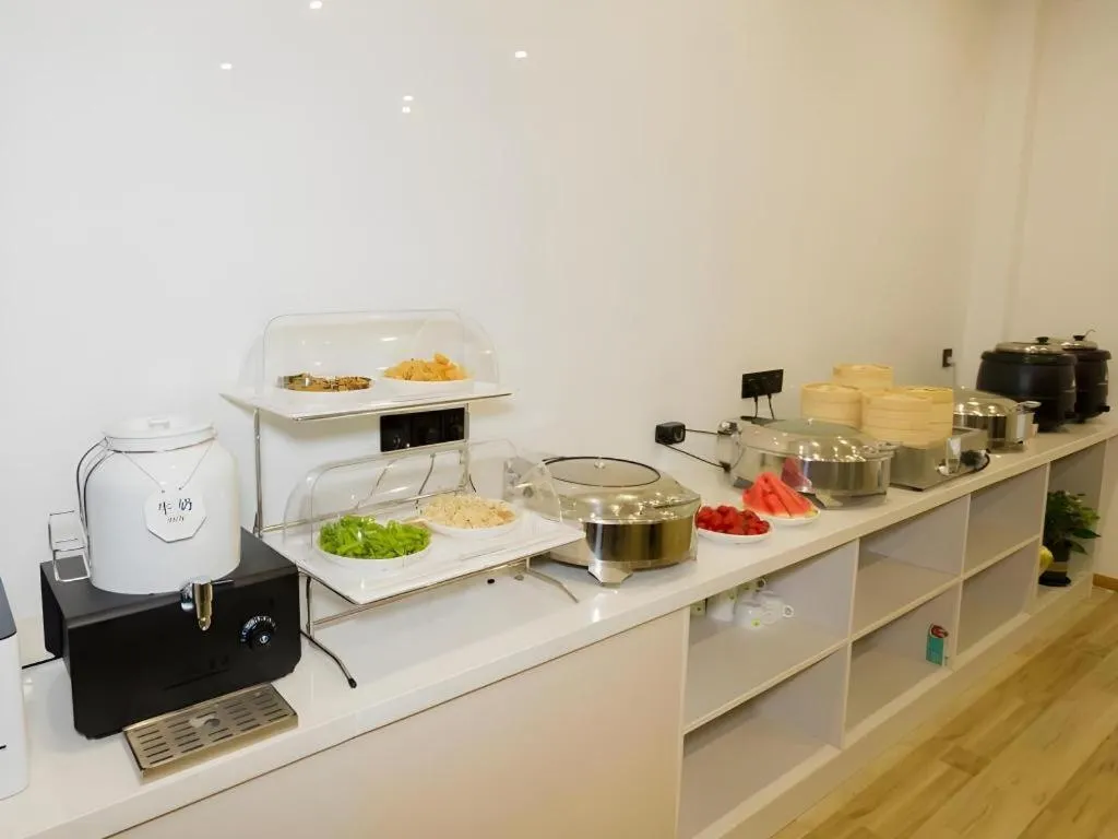 GreenTree Inn Express Henan Xinyang Huaibin County