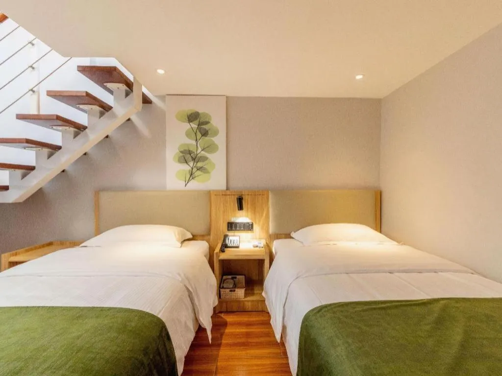 Bed in GreenTree Inn Express Beijing Dongcheng District Beixinqiao Metro Station Gui Street