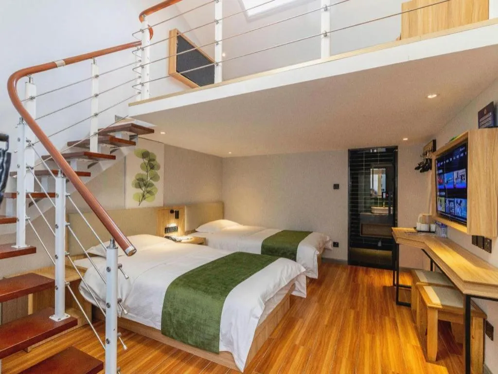 Bed in GreenTree Inn Express Beijing Dongcheng District Beixinqiao Metro Station Gui Street