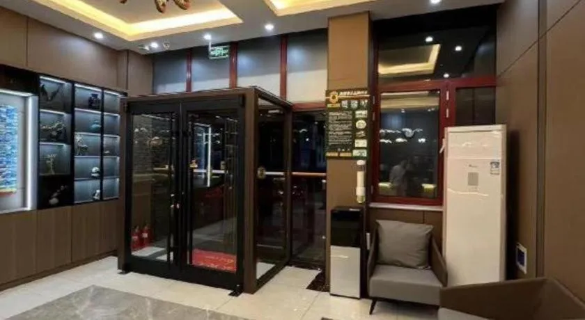 Super 8 Hotel Dingzhou Chongwen Street