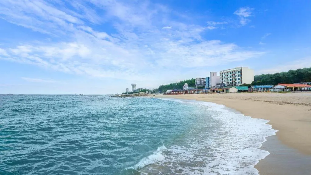 Gangneung Four Season Hotel and Pension