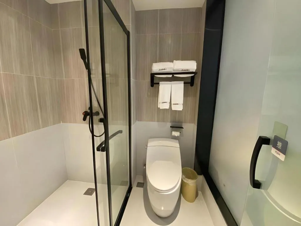 Thank Inn Jiangxi Nanchang Anyi County Fenghuangshan Industrial Park