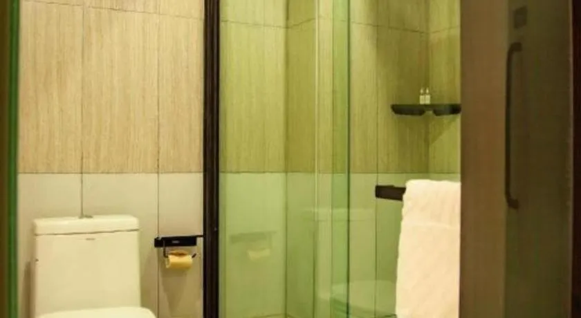 Thank Inn Guizhou Bijie Qianxi County High-Speed Railway Station