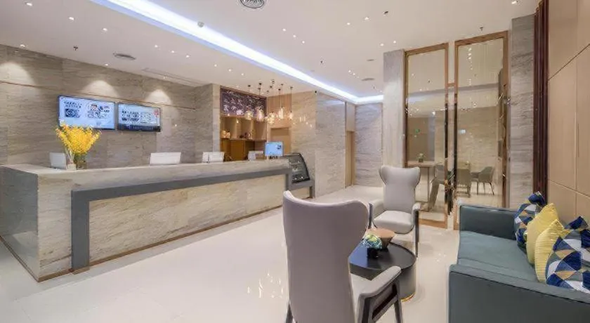 City Comfort Inn Wuzhou Xijiang Thrid Bridge