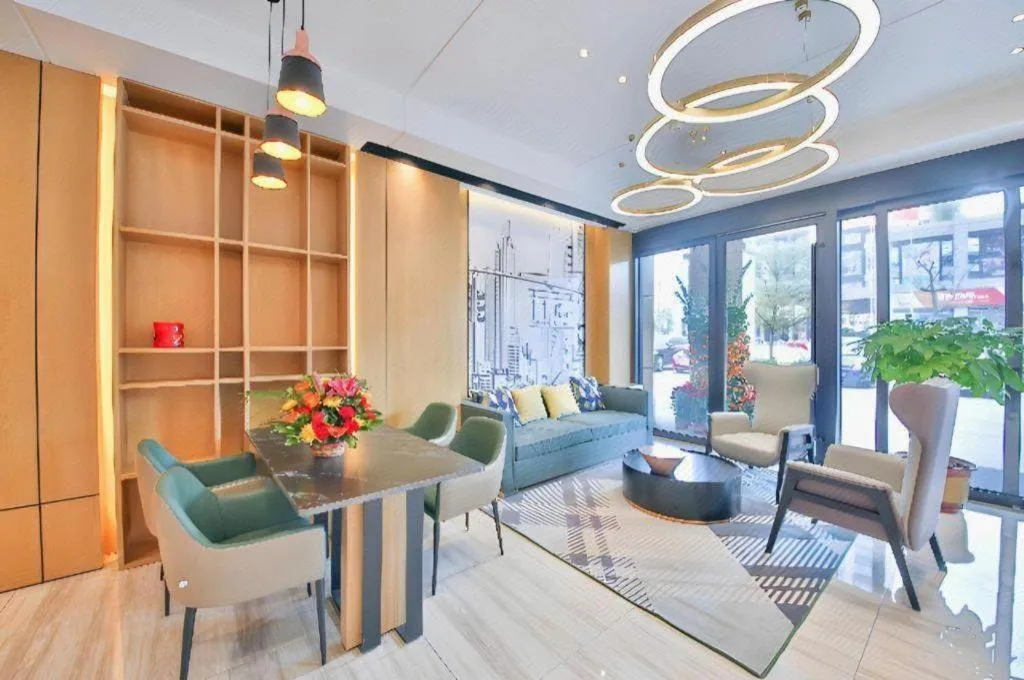 City Comfort Inn Yunfu Xinxing Juncheng Plaza