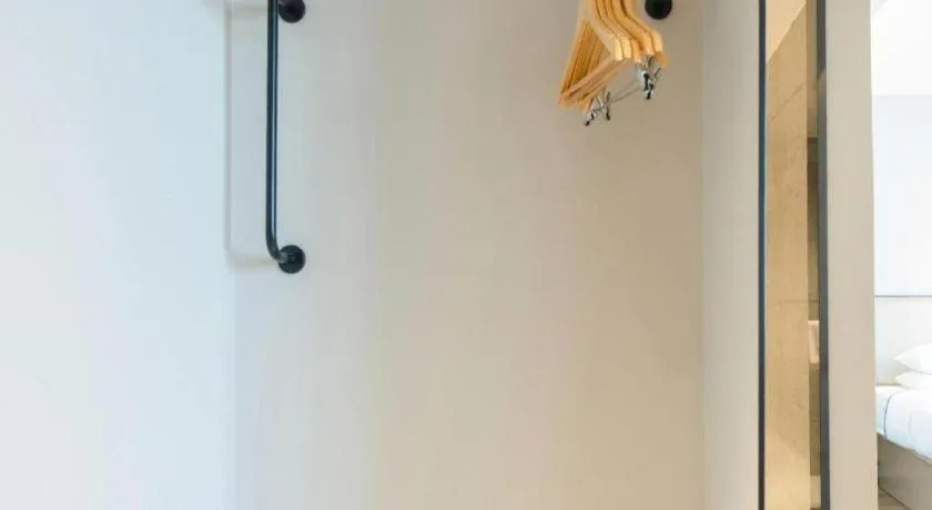 City Comfort Inn Yunfu Xinxing Juncheng Plaza