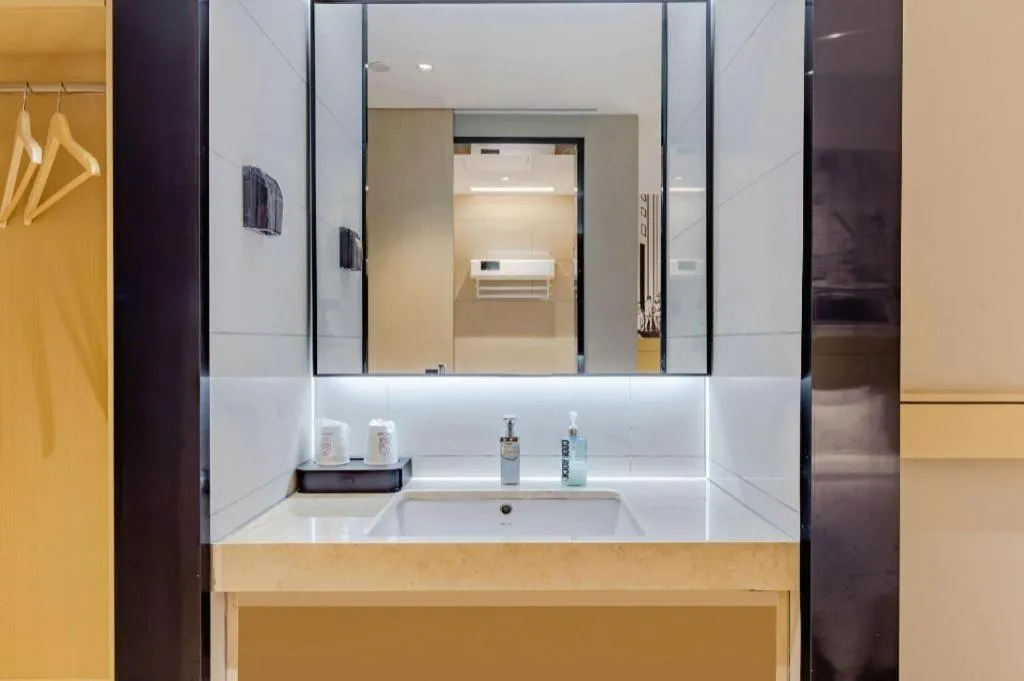 City Comfort Inn Yunfu Xinxing Juncheng Plaza